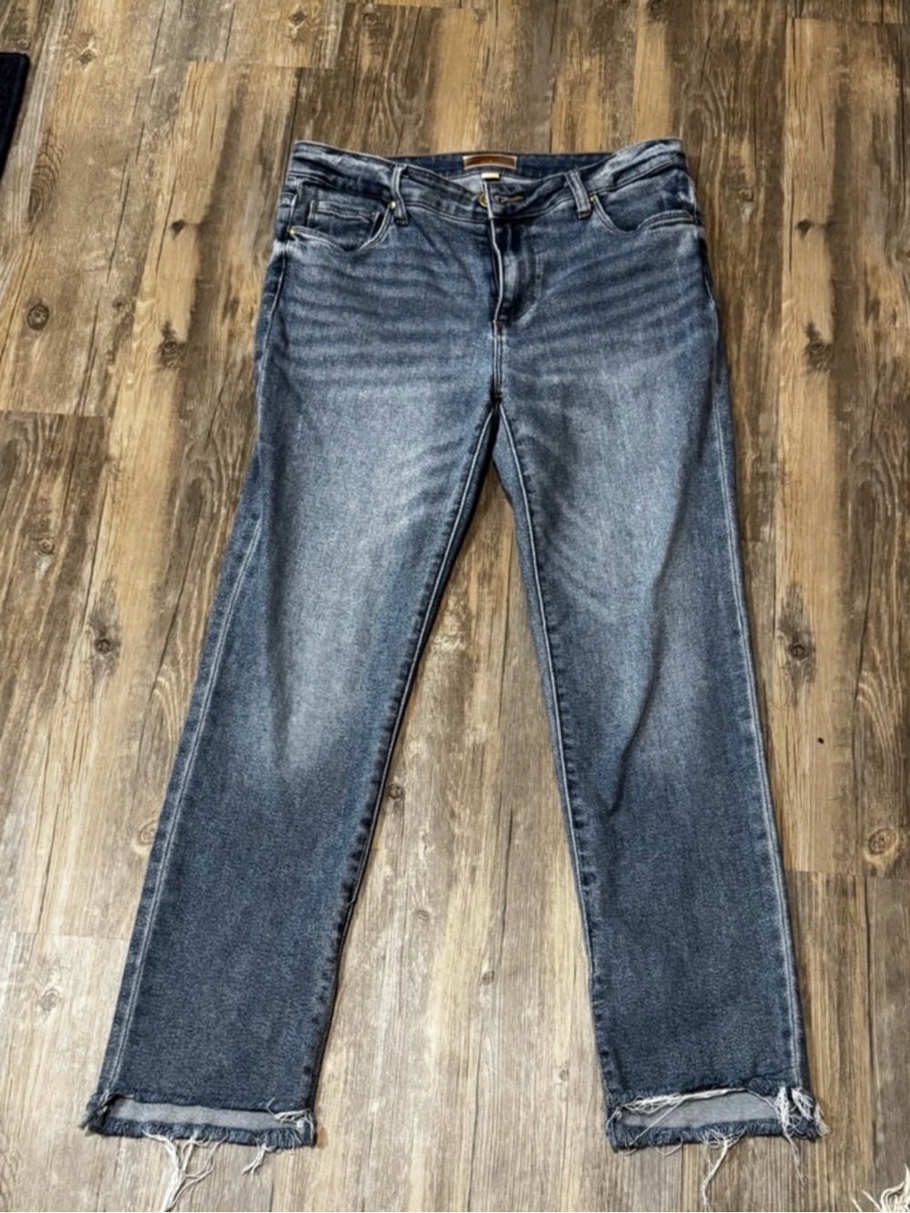 Kut from the Kloth Reese Ankle Straight Leg